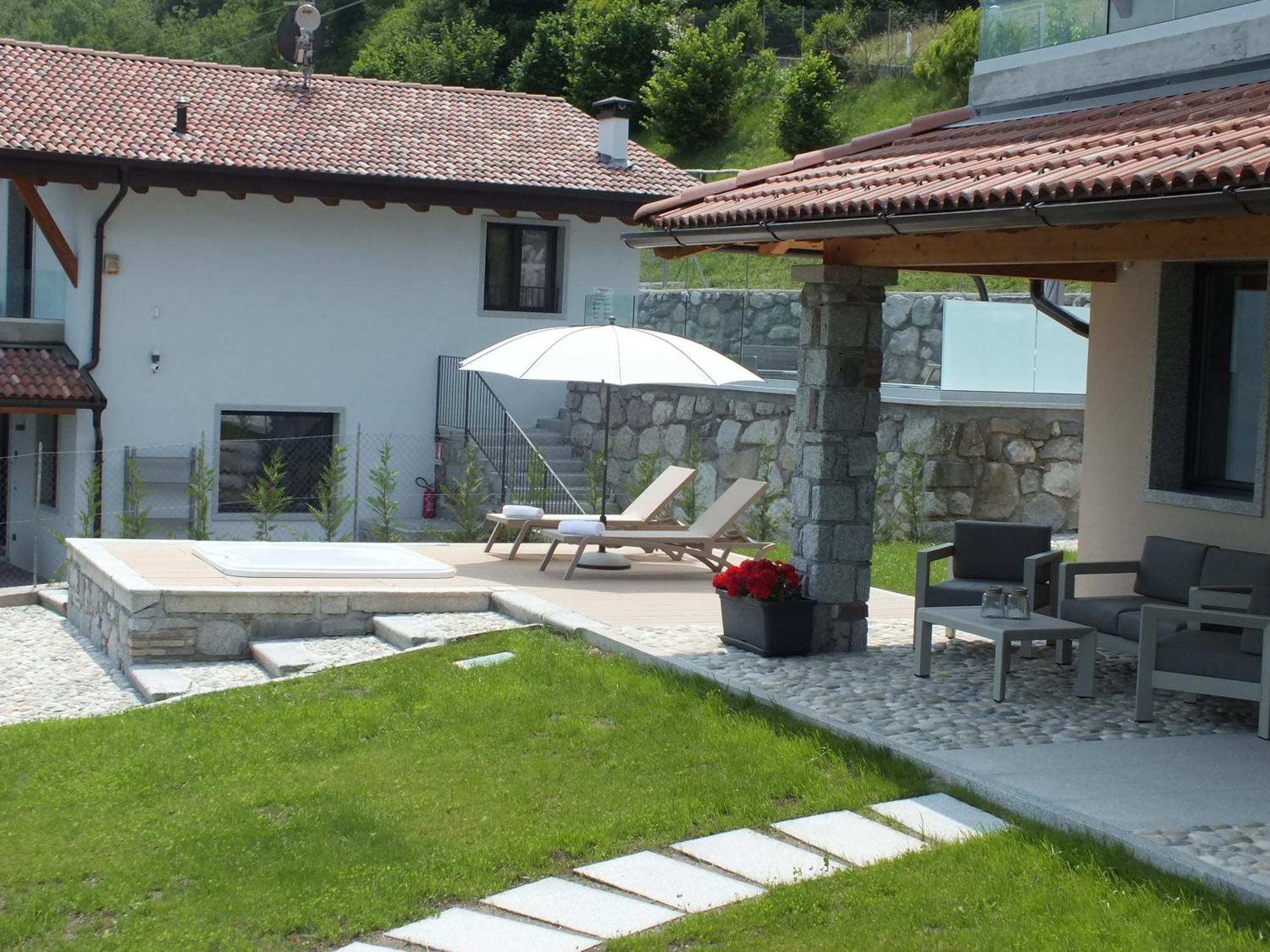 Rocca D'Anfo B&B-Apartments Lake View Экстерьер фото